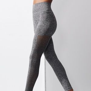 Carbon38 Grey Seamless Legging M/L